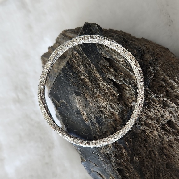 2/$10 - Lia Sophia silver bracelet with rhinestone - Picture 7 of 7